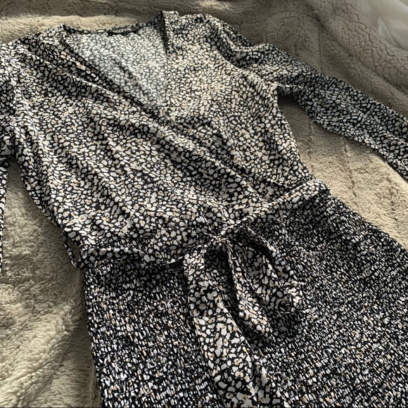 BOOHOO PETIT Dress - Picture 2 of 4